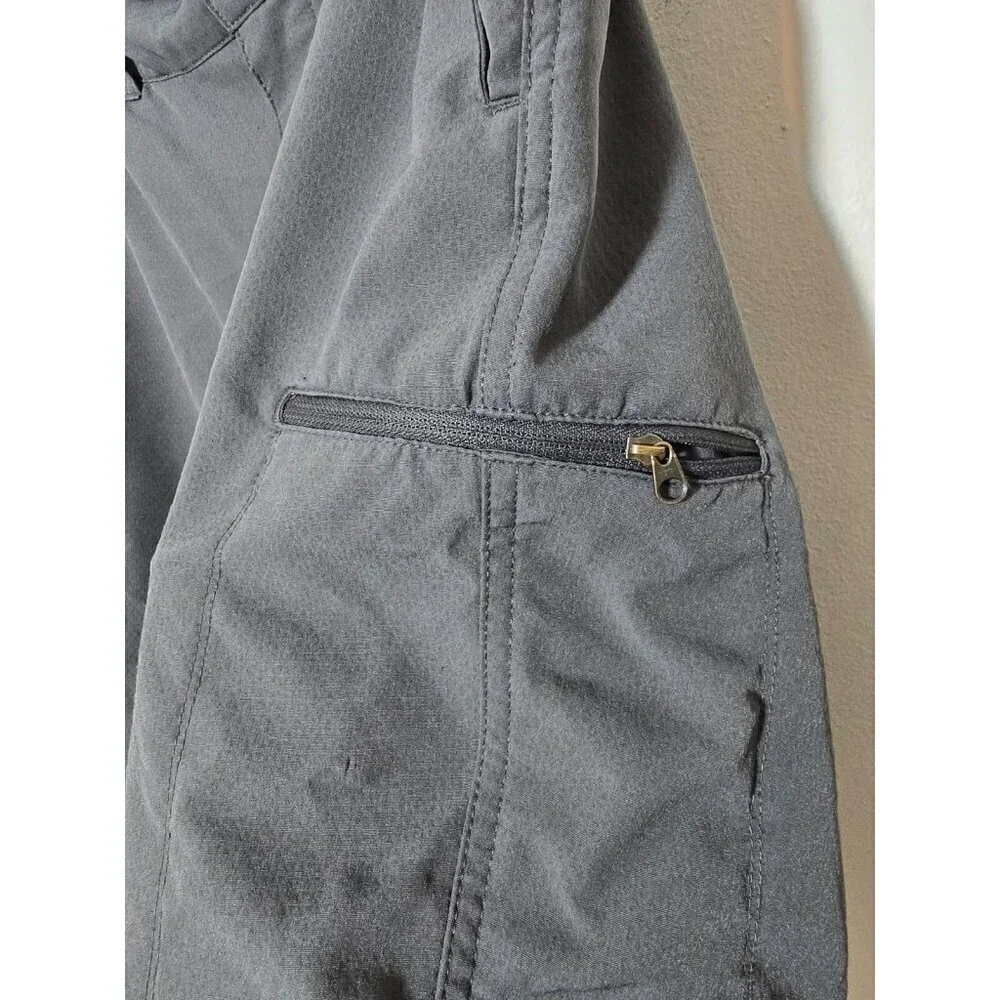 The North Face Mens Shorts 34 Gray Flash Dry Outdoors Comfort Casual Athleisure
